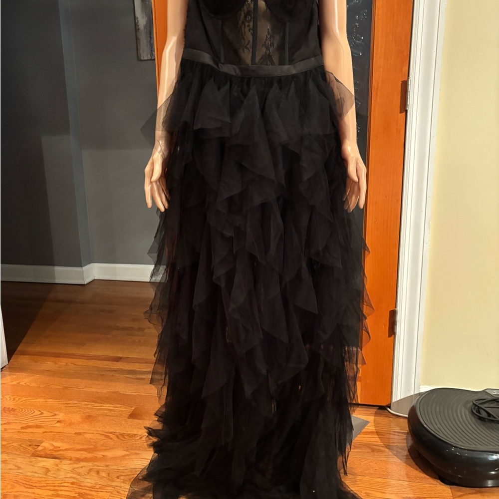 New with tags Fashion Nova Black Tulle Maxi Dress